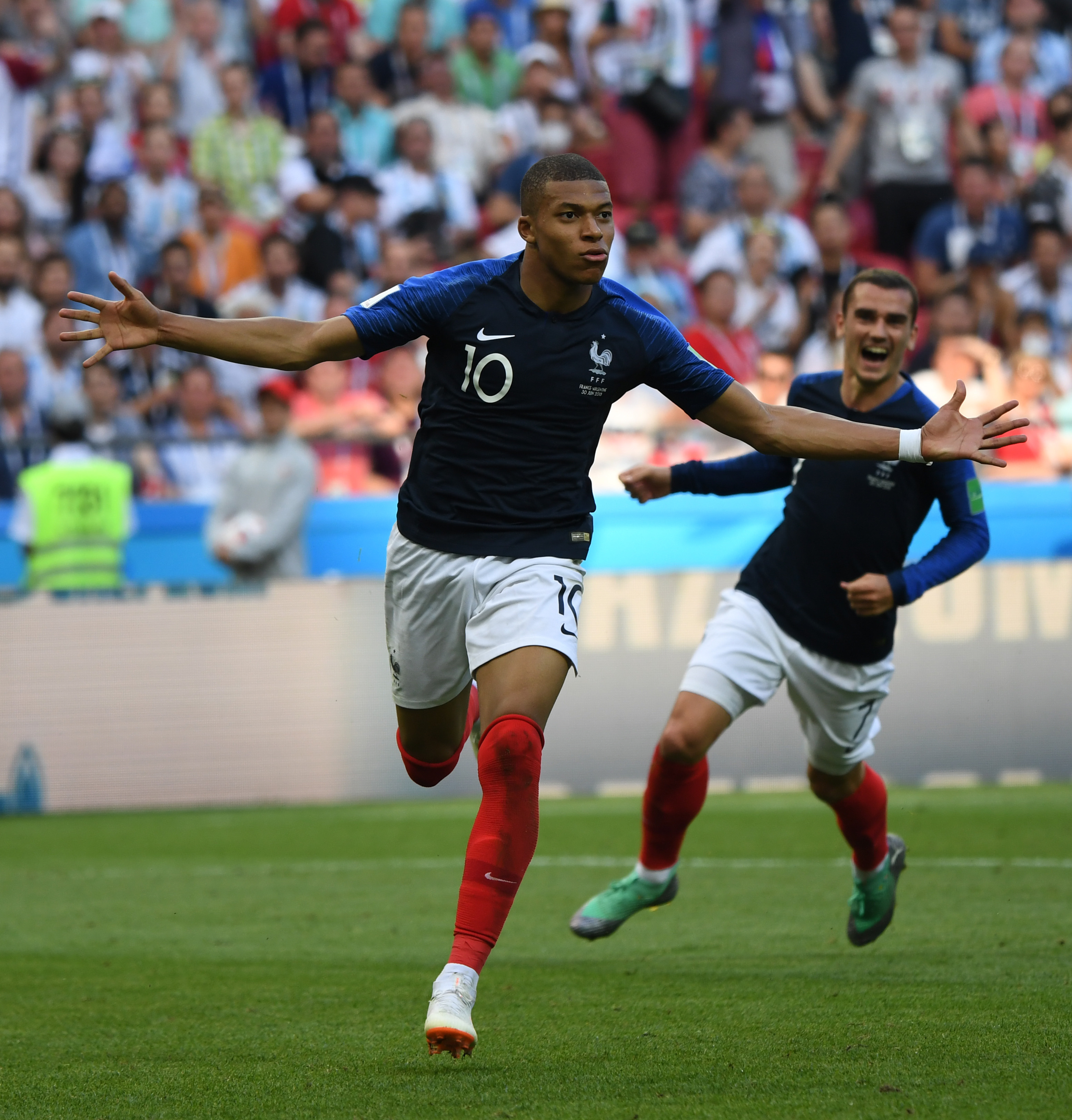 火箭今日战国王：亚当斯可以出战，奥科吉顶替谢泼德首发