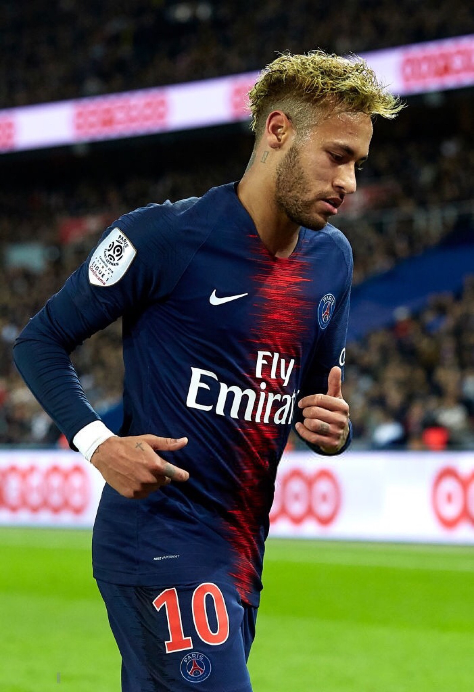 英超首次密集开赛，曼城力争19连胜，热刺迎战4连败“克星”纽卡斯尔