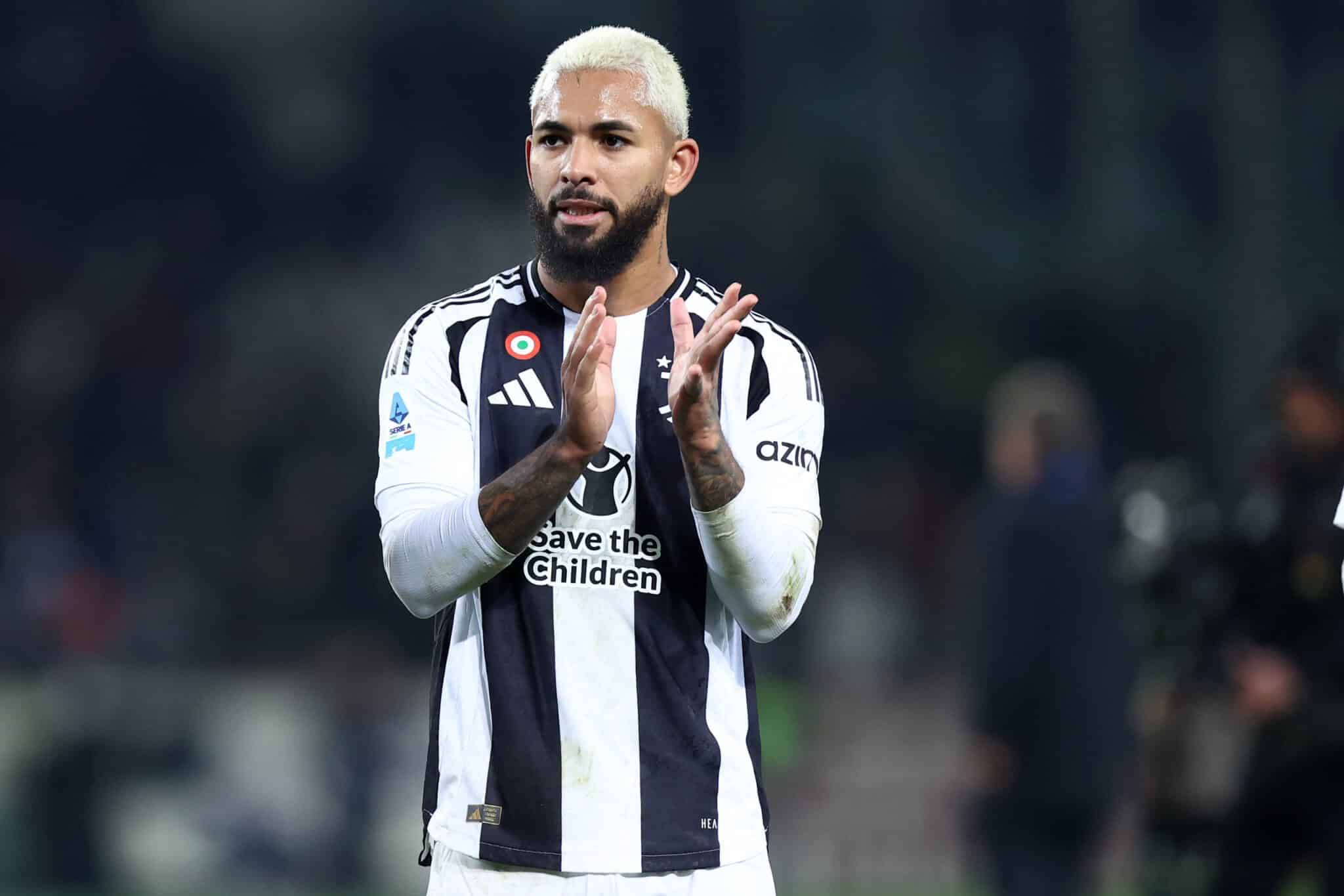 巴萨纪念梅西一队首秀22周年：传奇从这里开始（巴萨致敬梅西一线队首秀22周年：传奇自此启程）