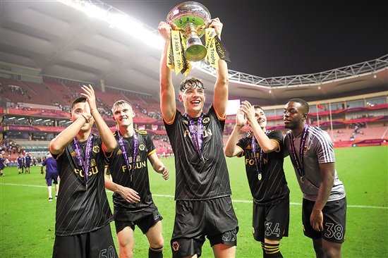 加斯佩里尼：那不勒斯的射门很少，输球是我们自己犯错导致的