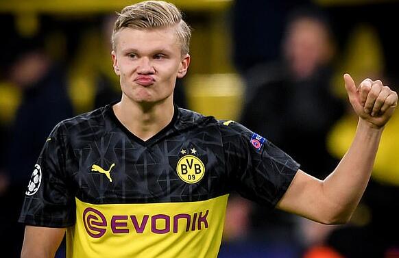 20分钟进2球，德里乌赫当选埃因霍温客场4-1利物浦全场最佳