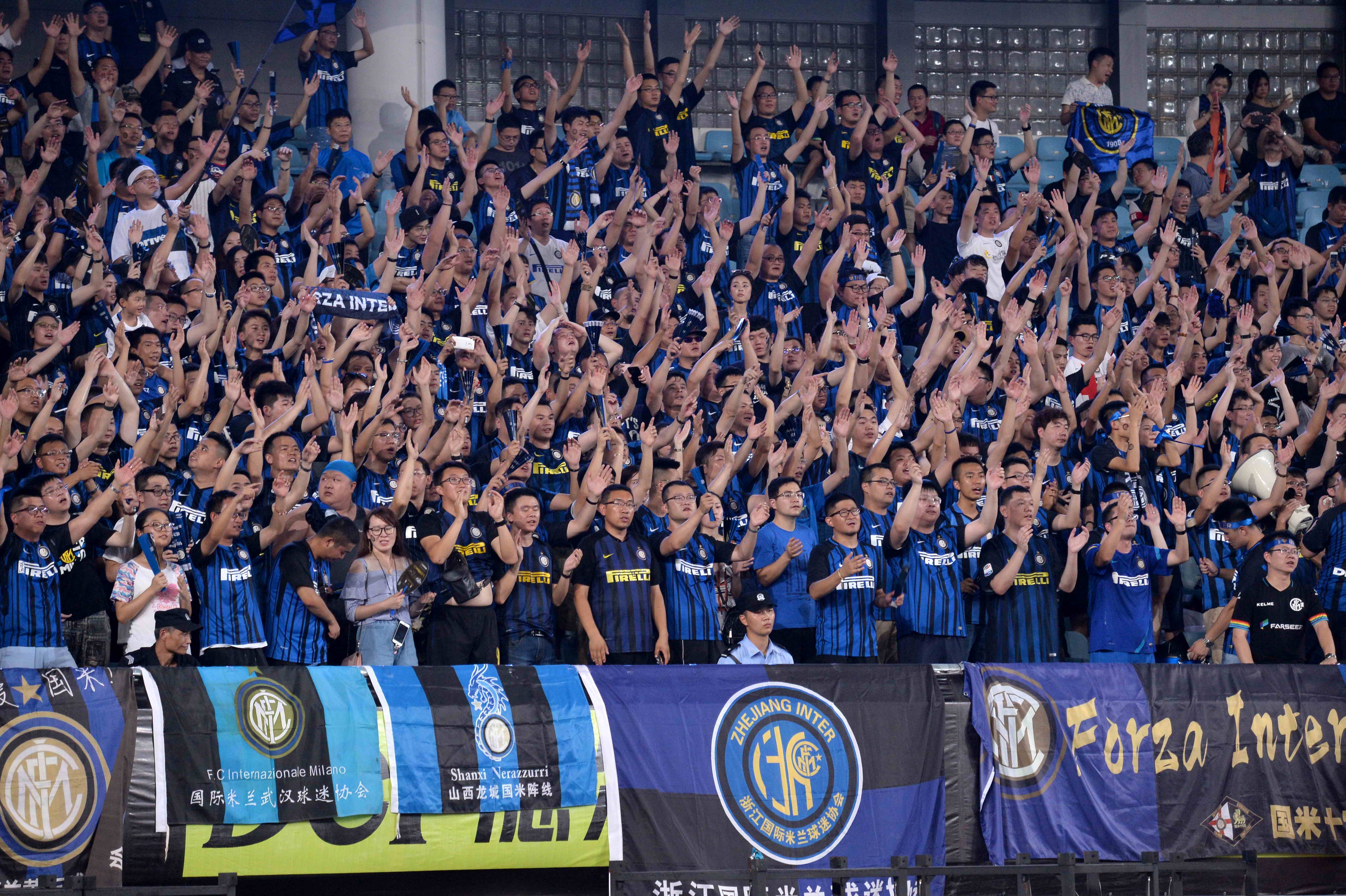 弗拉霍维奇面临长时间休战，意媒：尤文正在关注吉拉西