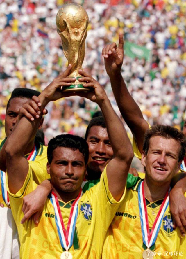 詹姆斯高效29分末节收割比赛，湖人险胜76人迎关键胜利