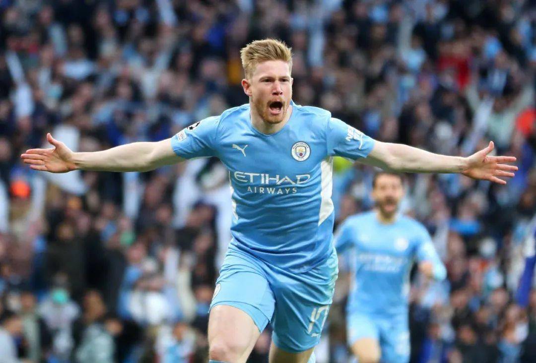 阿劳霍在巴萨已被罚下5次，本世纪仅次于皮克、莫塔和马克斯