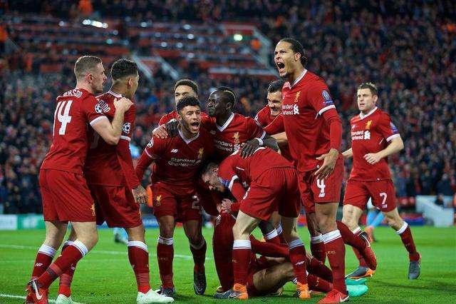 前锋连续助攻带动全队节奏