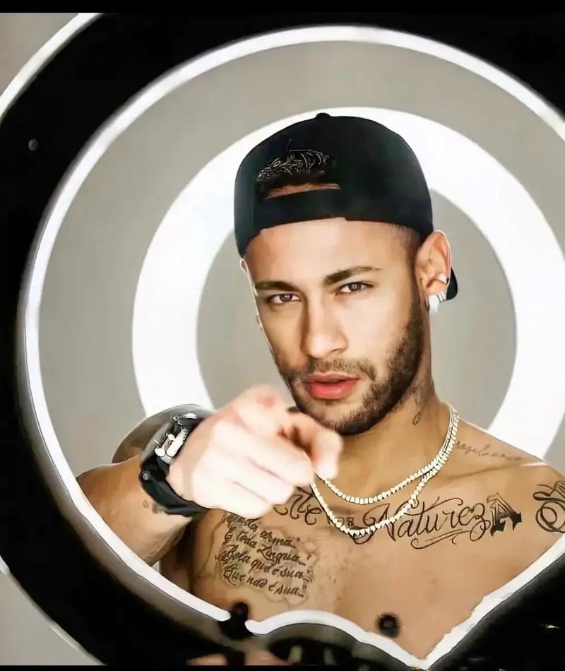 范志毅谈中国足球：压力再大也要挺直脊梁，2038会有希望（范志毅：压力再大也要挺住，2038年中国足球可期）