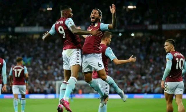 2025年中超最佳裁判：金哨李海新，银哨唐顺齐，铜哨傅明（中超2025年度裁判荣誉榜：李海新获金哨，唐顺齐摘银哨，傅明夺铜哨）