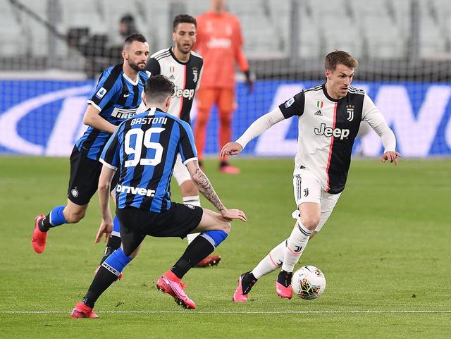 巴萨欲免费挖角曼联青训太子，曝其心怀儿萨梦！欧洲多家豪门觊觎