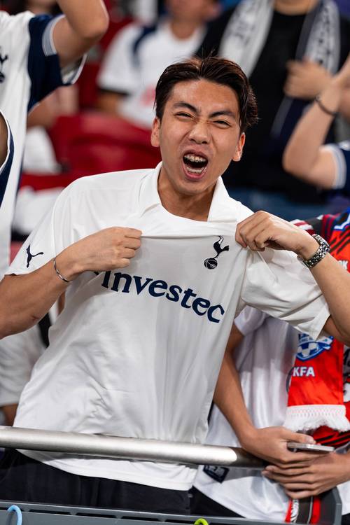 38岁后单赛季为意甲升班马攻入至少4球，瓦尔迪是历史第二人（瓦尔迪成史上第二位38岁后单季为意甲升班马攻入至少4球的球员）